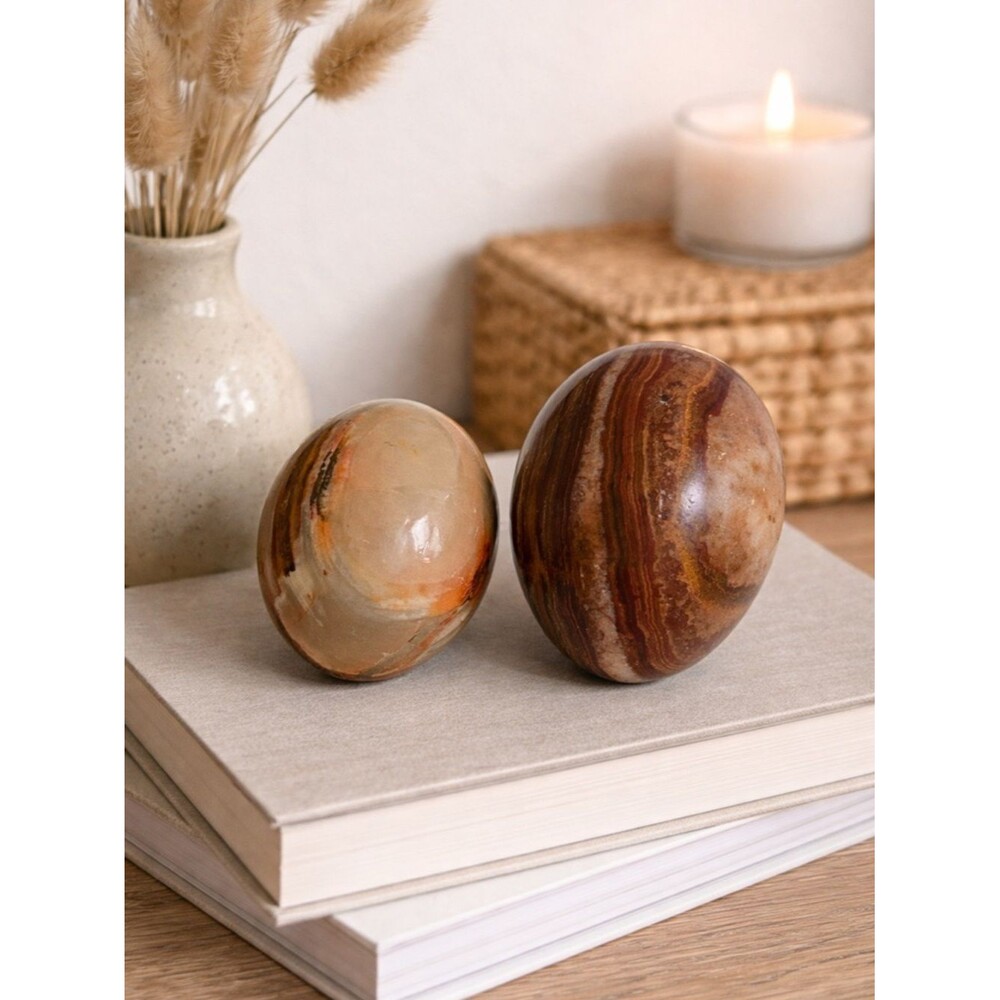 Polished Onyx Stone Egg Decor Natural Banded Marble Paperweights Vintage Style
